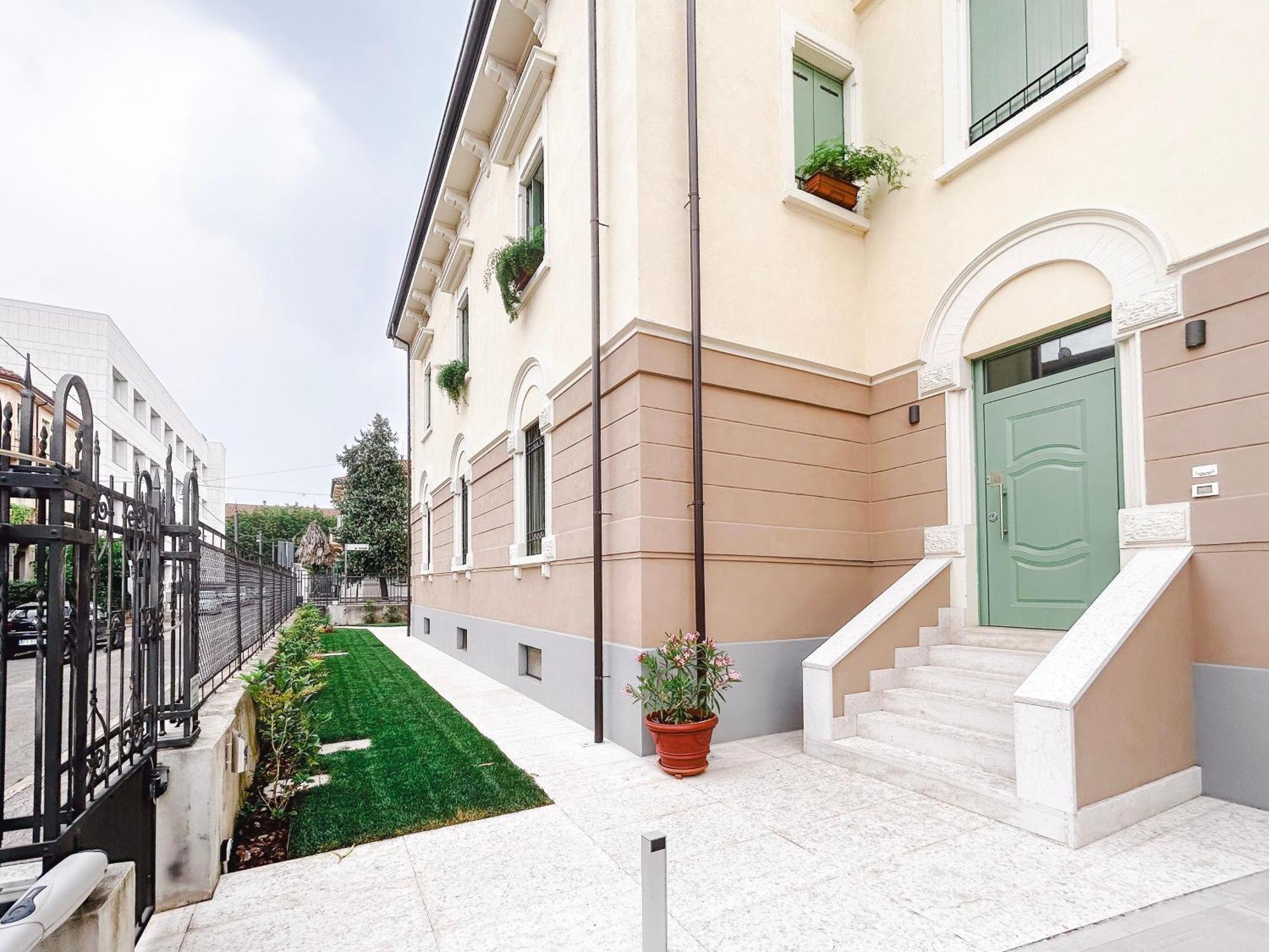 Via Poma Rooms Verona Exteriér fotografie